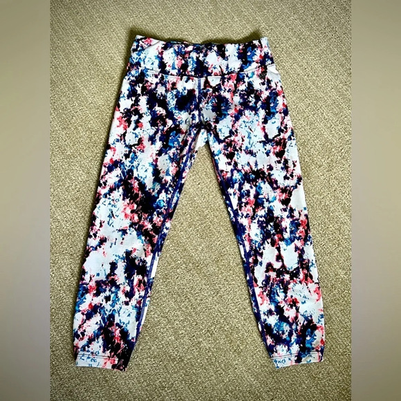 Calvin Klein Performance Watercolor Printed Legging - XS - Picture 2 of 6